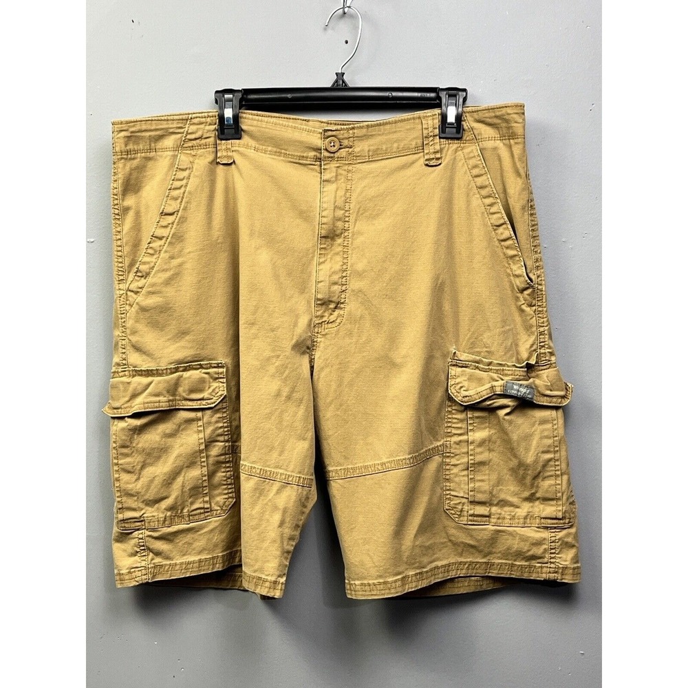 Wrangler Cargo Shorts Mens 40 Tan Khaki Regular Fit Stretch Twill Dad Utility
